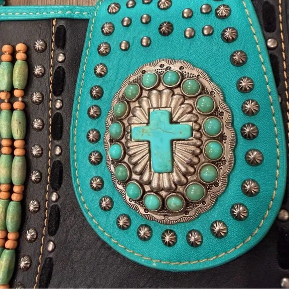 Montana West Boho Western Crossbody Bag - Picture 3 of 10